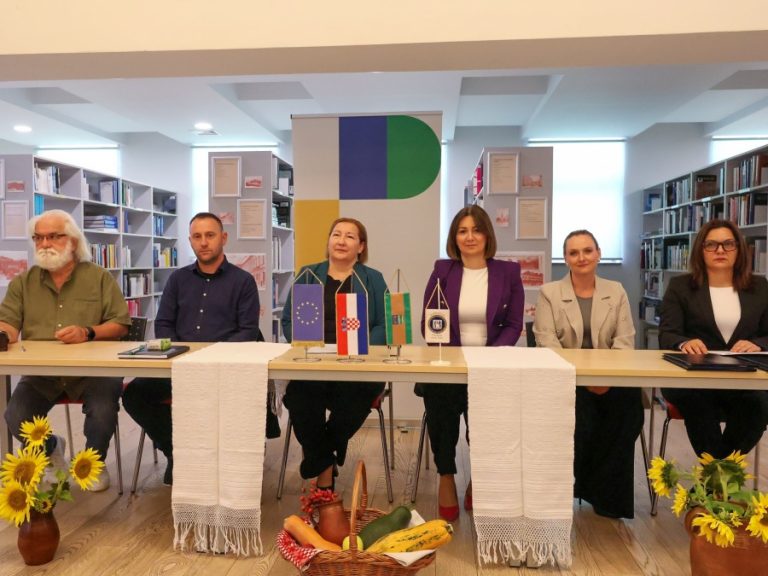 Potpisivanje ugovora energetske obnove zgrade Gimnazije Požega